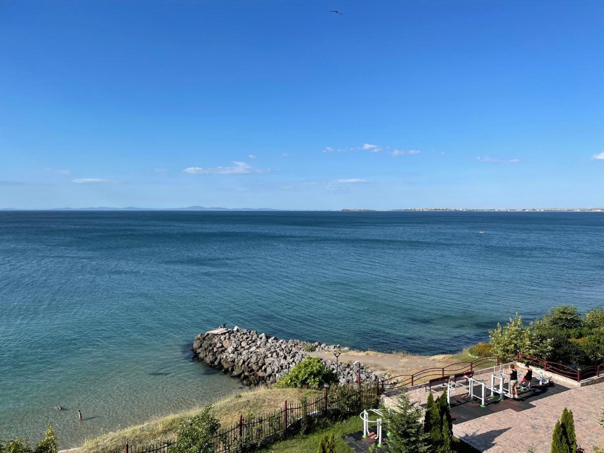 Panorama Marina Fort Beach - Premium Apartments Sea Viev Sveti Vlas Ngoại thất bức ảnh