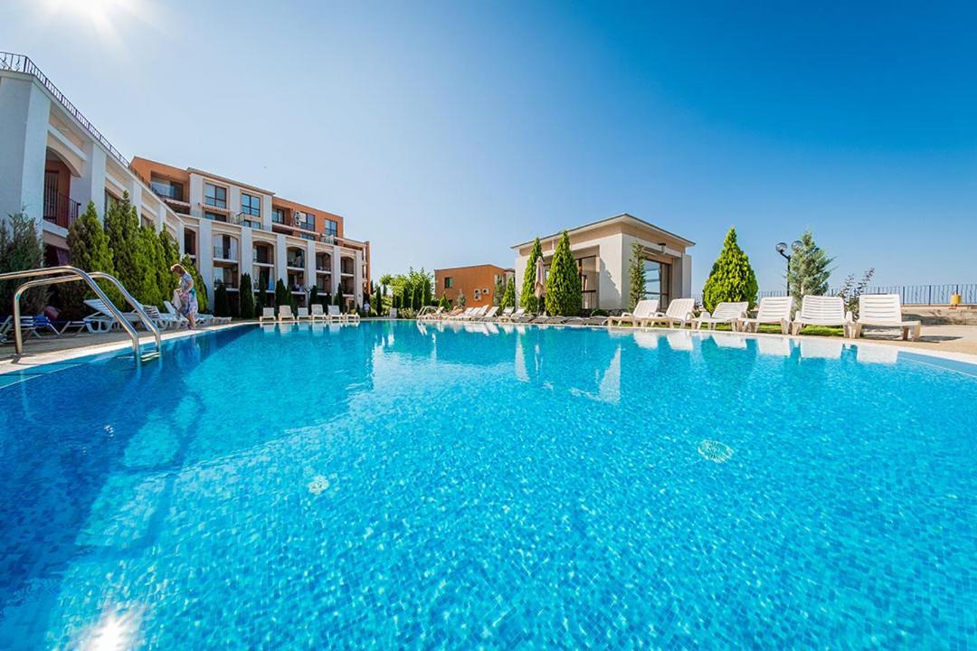 Panorama Marina Fort Beach - Premium Apartments Sea Viev Sveti Vlas Ngoại thất bức ảnh