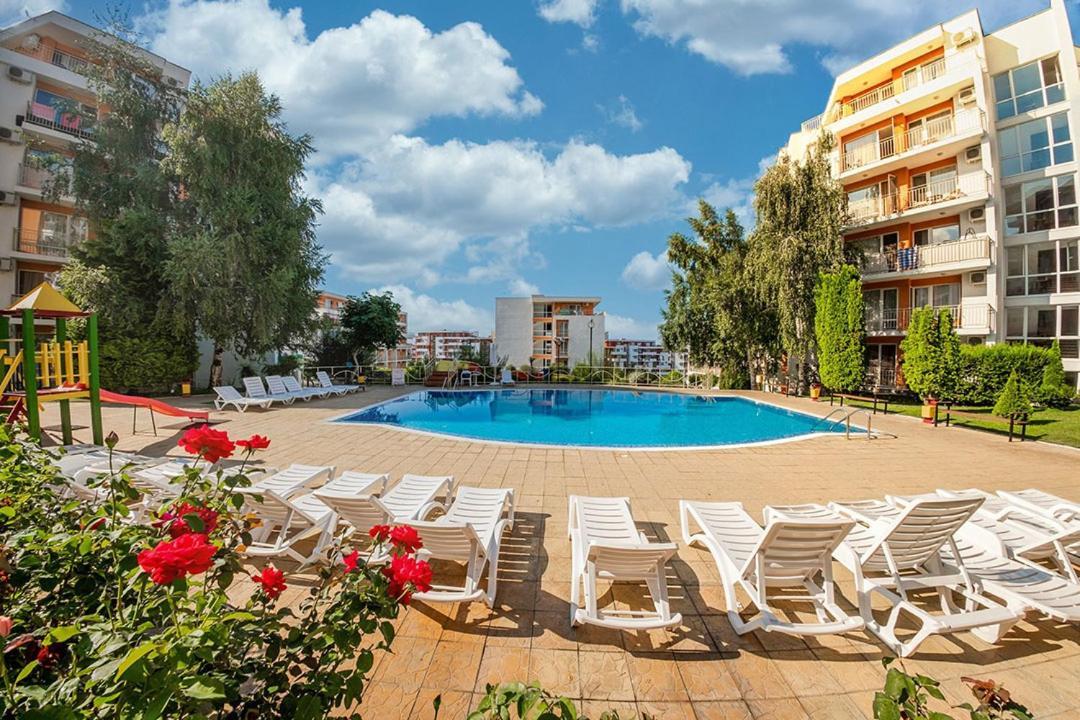 Panorama Marina Fort Beach - Premium Apartments Sea Viev Sveti Vlas Ngoại thất bức ảnh