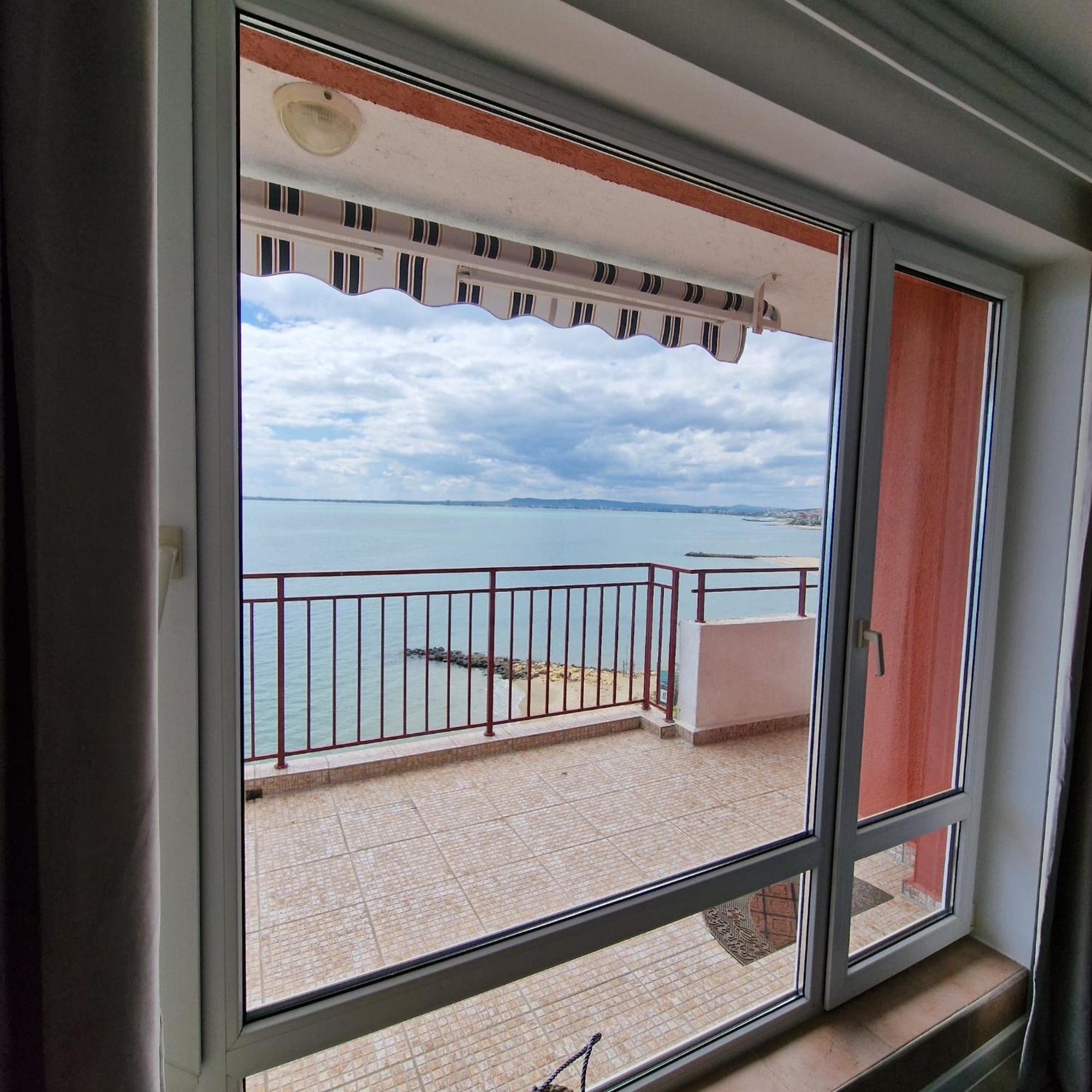 Panorama Marina Fort Beach - Premium Apartments Sea Viev Sveti Vlas Ngoại thất bức ảnh