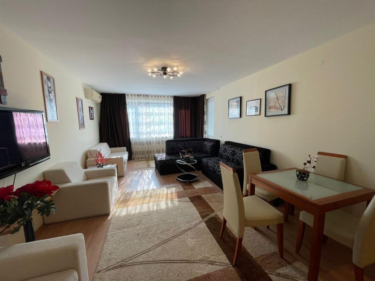 Panorama Marina Fort Beach - Premium Apartments Sea Viev Sveti Vlas Phòng bức ảnh