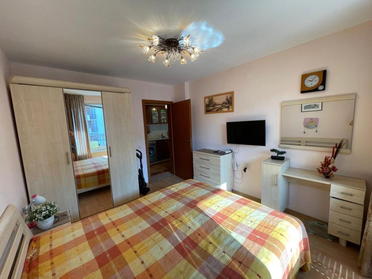 Panorama Marina Fort Beach - Premium Apartments Sea Viev Sveti Vlas Phòng bức ảnh