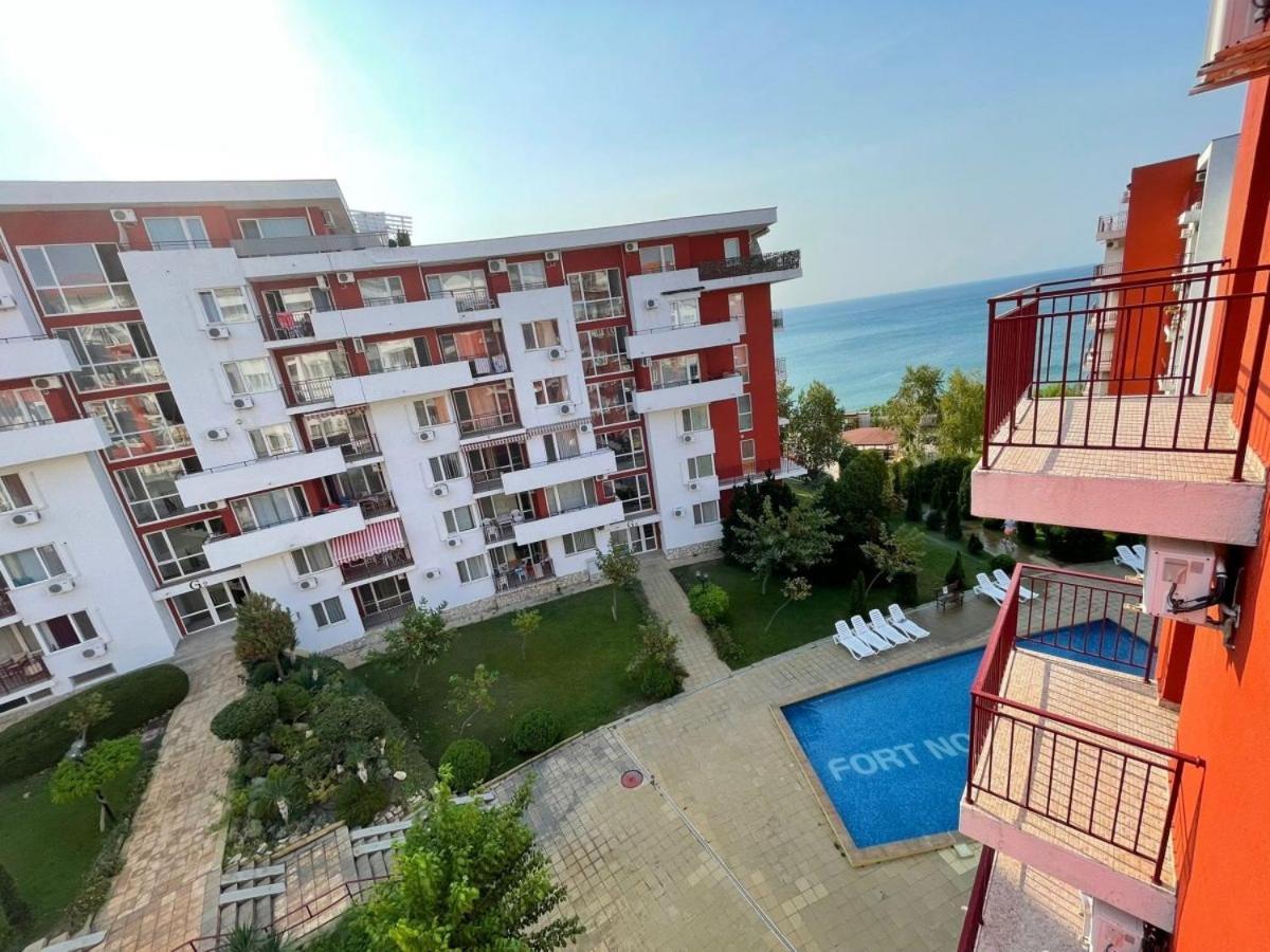 Panorama Marina Fort Beach - Premium Apartments Sea Viev Sveti Vlas Phòng bức ảnh